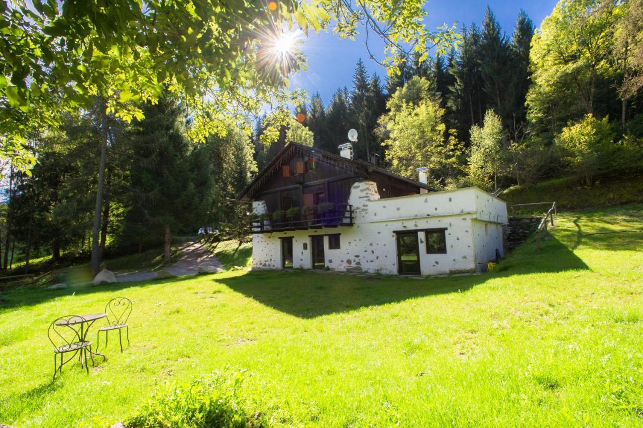 La Locanda Delle Pulci Bio Welness Mezzana (Trentino Alto Adige) Exterior foto